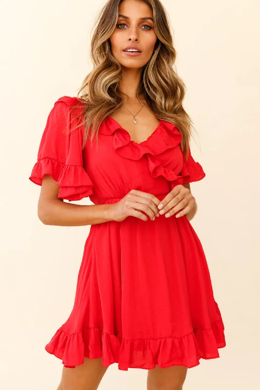 modern wrap dress-Malika Angel Sleeve Ruffle Trim Dress Red