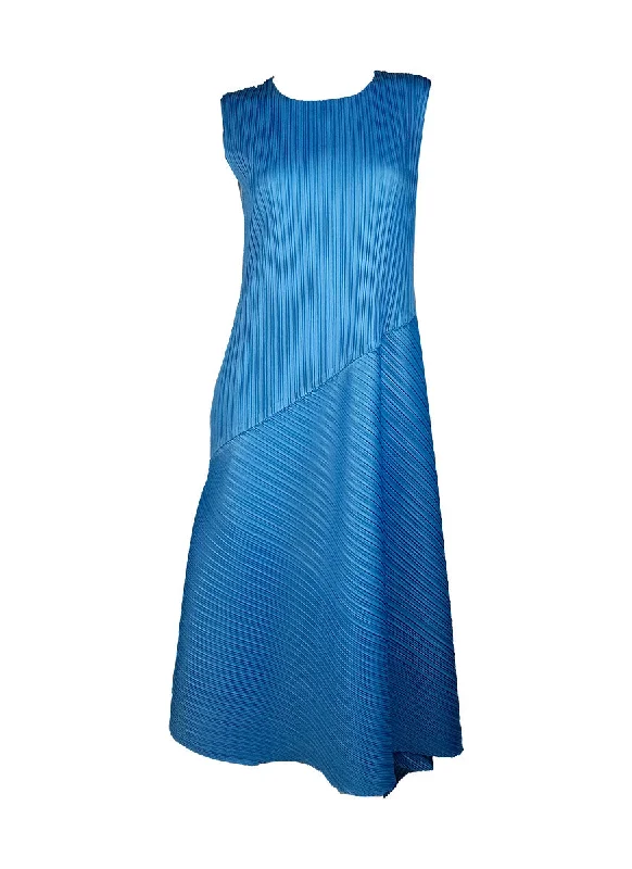 retro sundress-N240001 Round Neck Sleeveless Pleated Dress *Light Blue