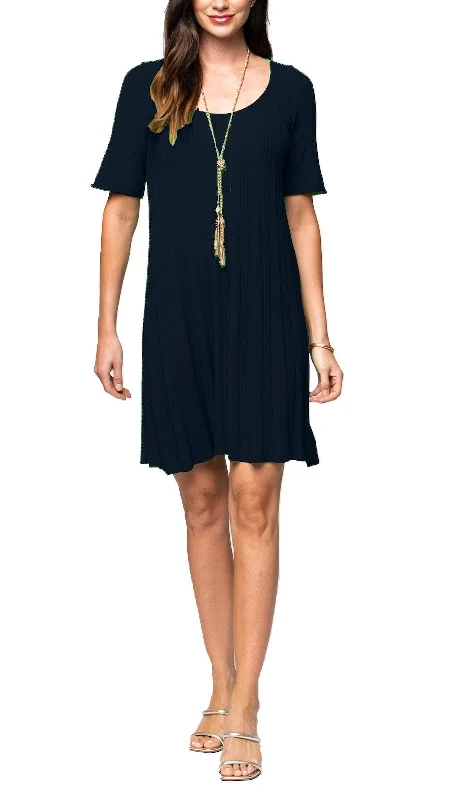 snow white sundress-Stephanie Wave Rib Knit Short Sleeved Swing Navy Dress;