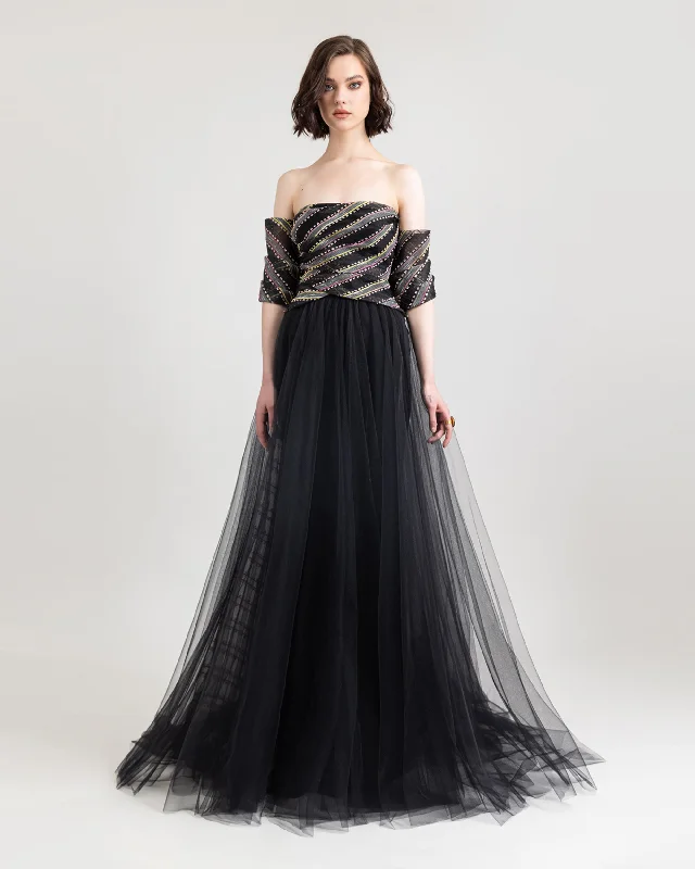 accordion evening dress-Off-Shoulders Wide Gown