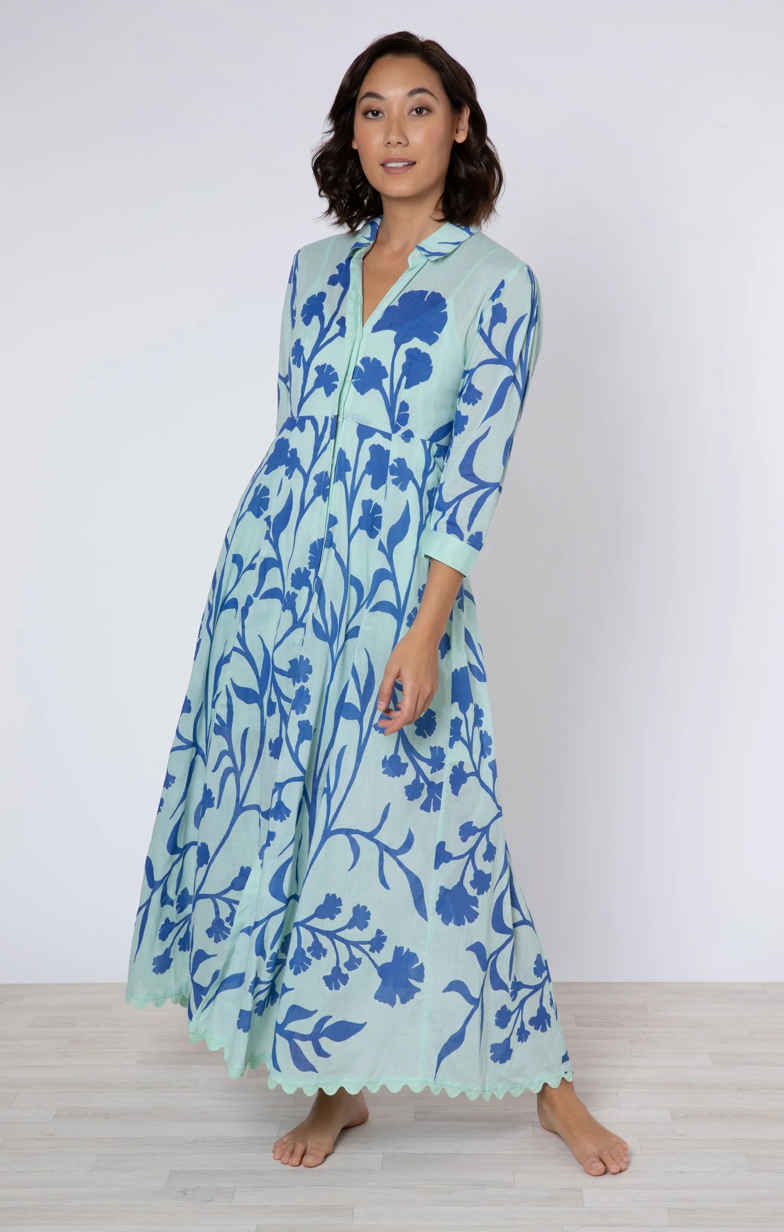 scalloped evening dress-Maxi Shirtdress W.elbow Sleeves Majorelle Print Aqua/blue