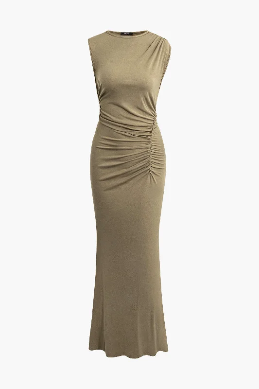 flared mini dress-Ruched Sleeveless Mermaid Maxi Dress