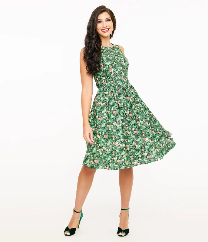 scalloped hem dress-Retrolicious 1950s Green Holiday Cat Print Cotton Swing Dress