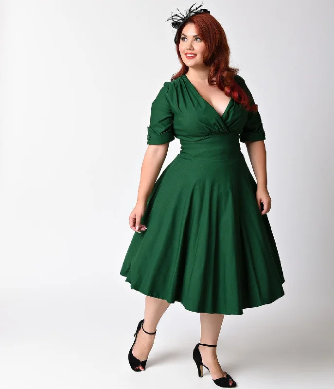 wine red prom dress-Unique Vintage Plus Size Emerald Green Delores Swing Dress with Sleeves